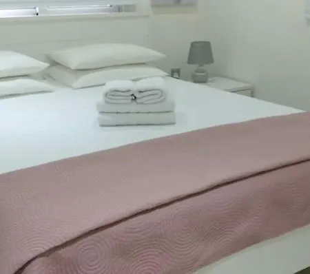 Apartament Luxury Ajia Napa